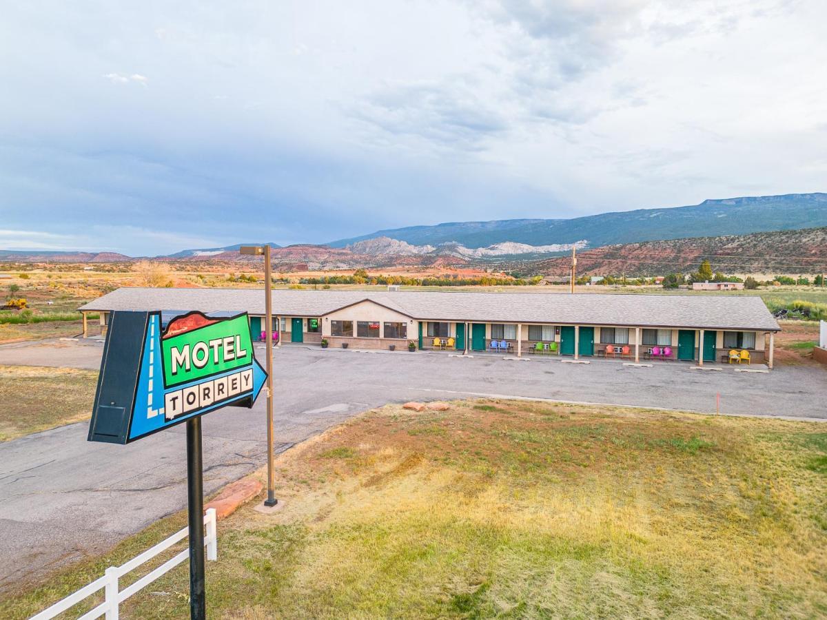 Motel ทอร์รีย์ ภายนอก รูปภาพ